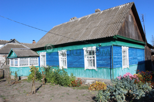 Дом по улице Марии Дунаевой
